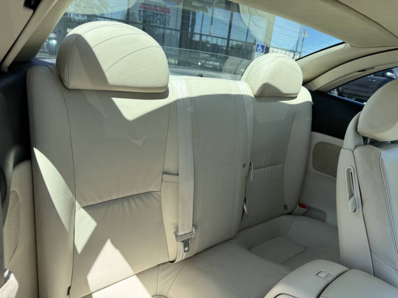 2004 Lexus SC 430
