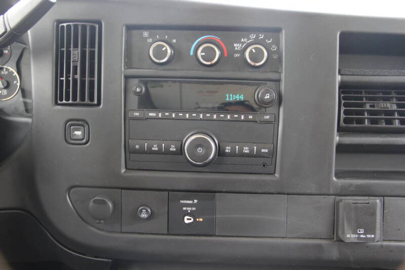 2017 Chevrolet Express 2500