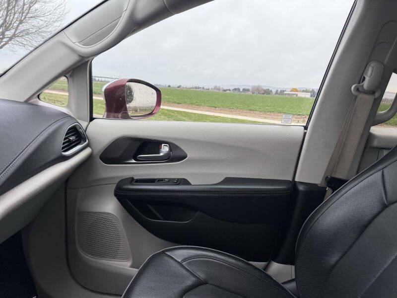 2018 Chrysler Pacifica Limited