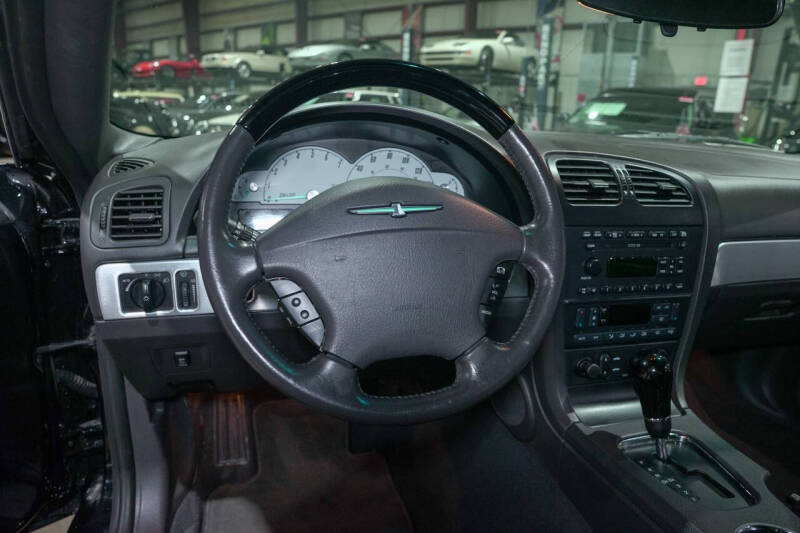 2002 Ford Thunderbird Deluxe