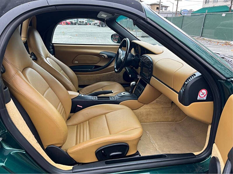 2001 Porsche Boxster