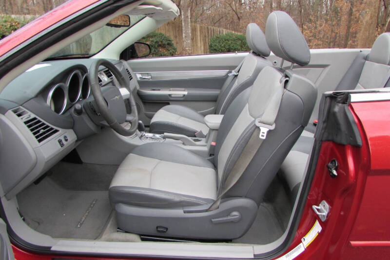 2008 Chrysler Sebring Touring photo 19