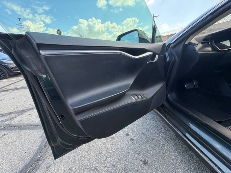 2014 Tesla Model S P85