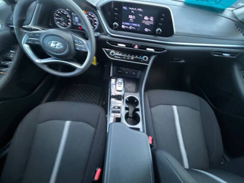 2023 Hyundai Sonata SE