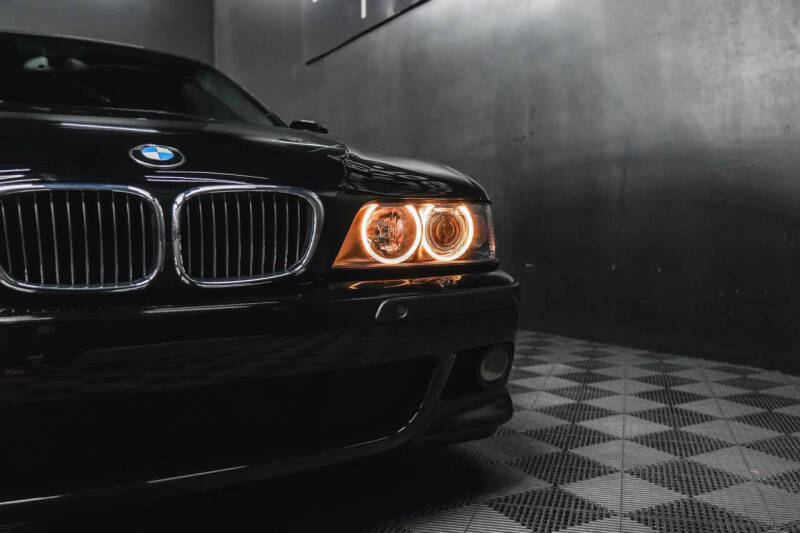 2003 BMW M5