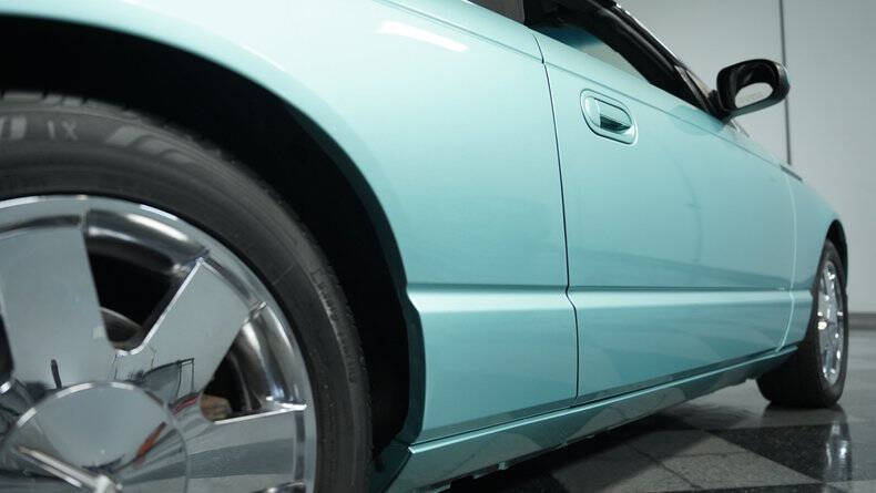 2002 Ford Thunderbird Deluxe