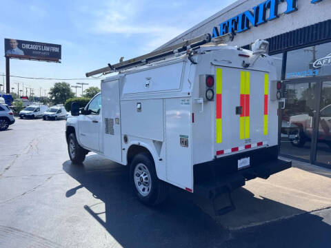 2015 Chevrolet Silverado 3500HD CC