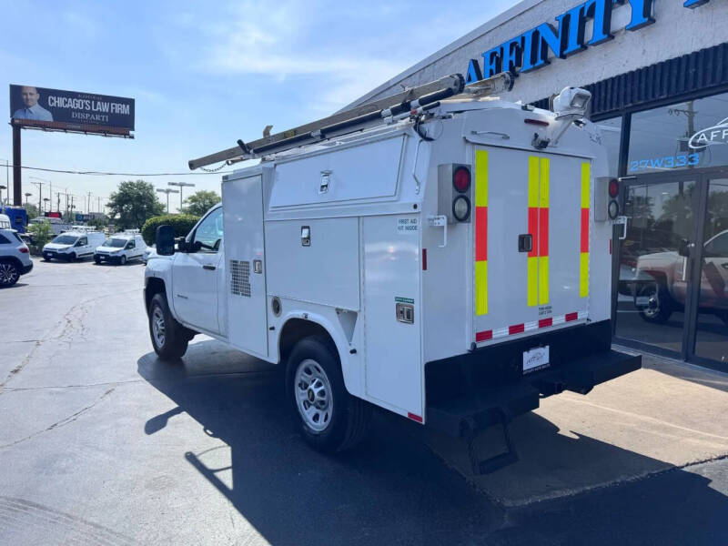 2015 Chevrolet Silverado 3500HD CC