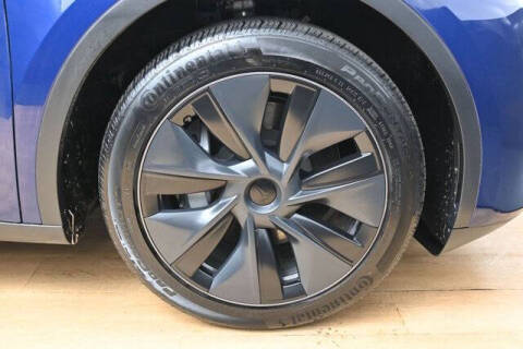 2025 Tesla Model Y Long Range