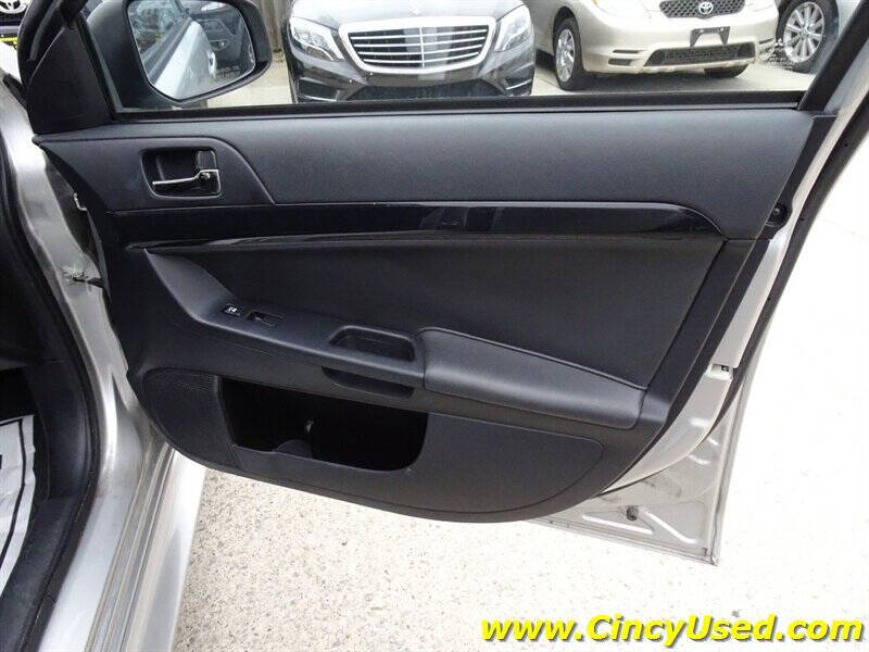 2017 Mitsubishi Lancer ES