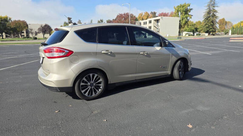 2017 Ford C-MAX Energi Titanium