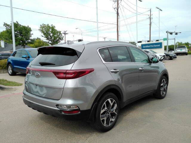 2020 Kia Sportage EX