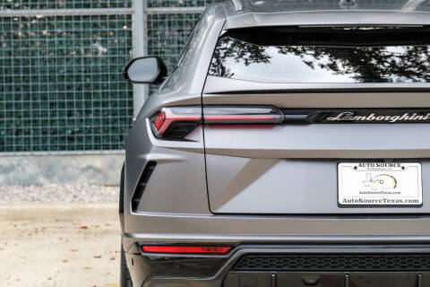 2020 Lamborghini Urus