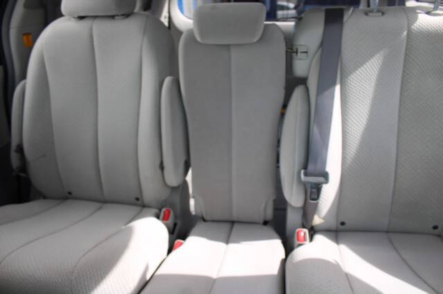 2011 Toyota Sienna