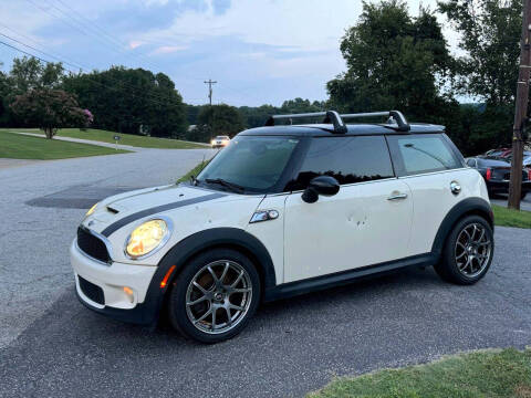 2009 MINI Cooper for sale at ALL AUTOS in Greer SC