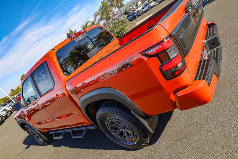 2025 Nissan Frontier PRO-4X