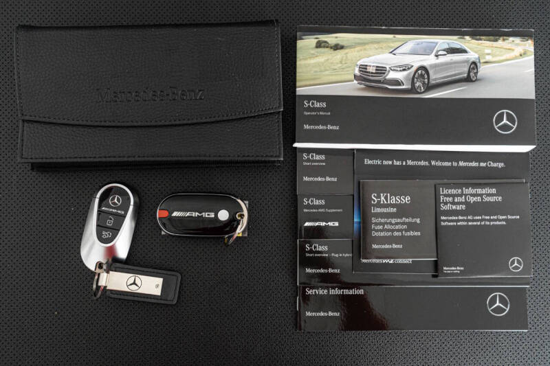 2025 Mercedes-Benz S-Class AMG S 63 E Performance
