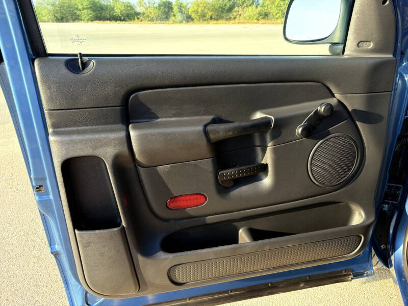 2004 Dodge Ram 1500 ST