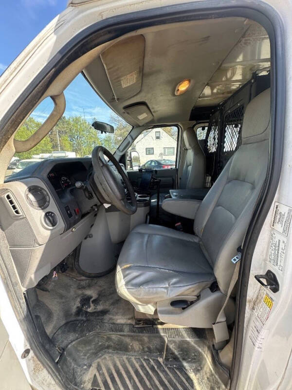 2012 Ford E-Series