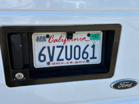 2003 Ford E-Series E-350 SD XLT