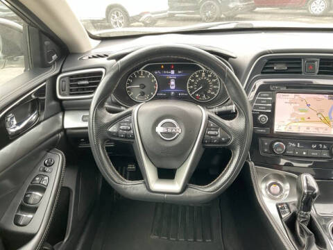 2023 Nissan Maxima