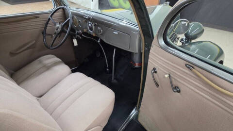 1935 Ford Tudor