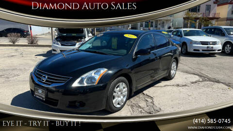 2012 Nissan Altima for sale at DIAMOND AUTO SALES LLC in Milwaukee WI