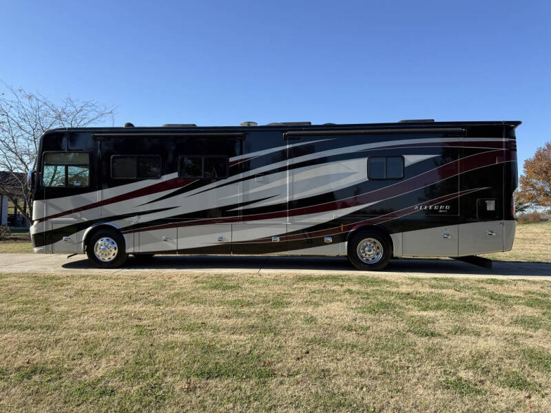 2018 Tiffin Allegro RED