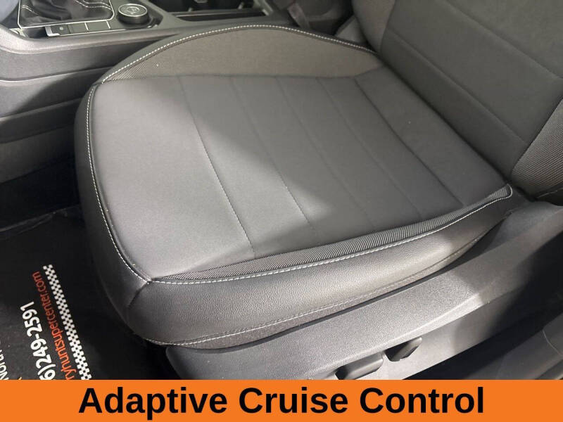 2024 Volkswagen Taos SE 4Motion