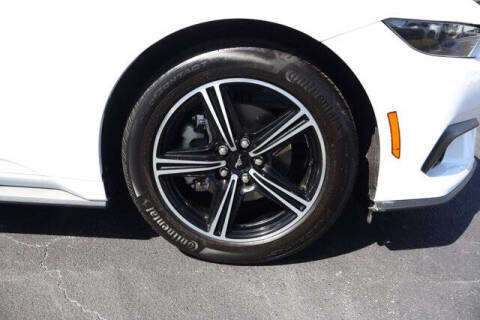 2025 Ford Mustang EcoBoost