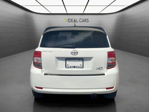 2008 Scion xD