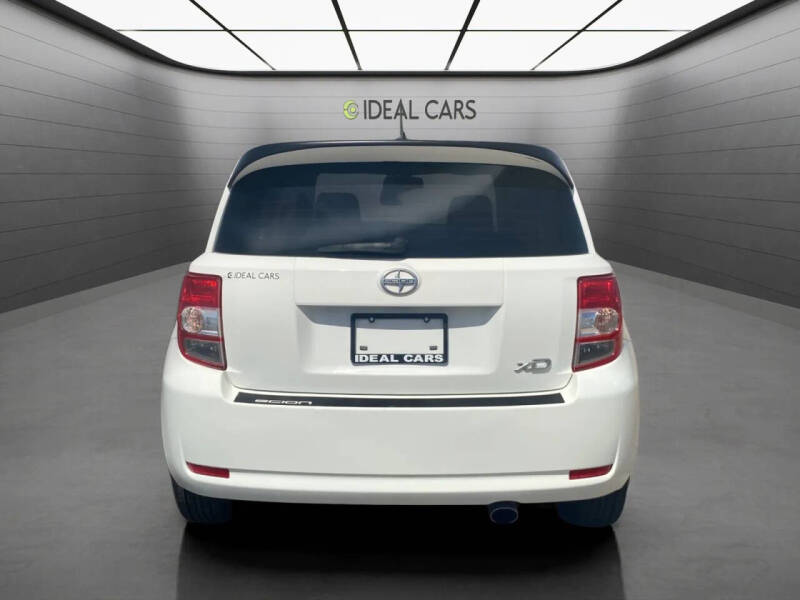 2008 Scion xD