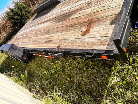 2017 Load Trail CH1825