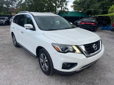 2018 Nissan Pathfinder SL
