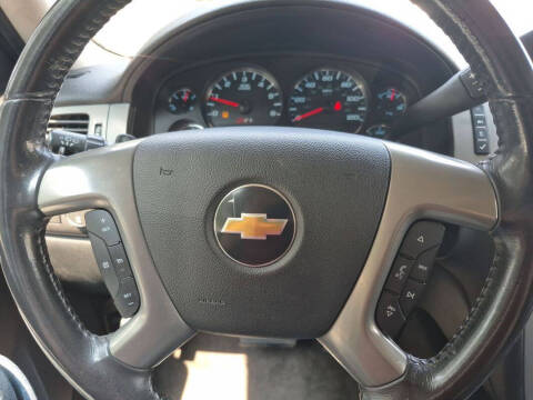 2011 Chevrolet Suburban LT