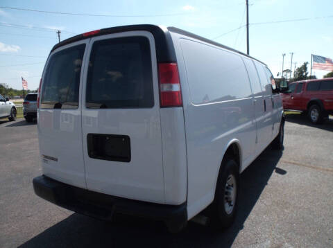 2021 Chevrolet Express 2500