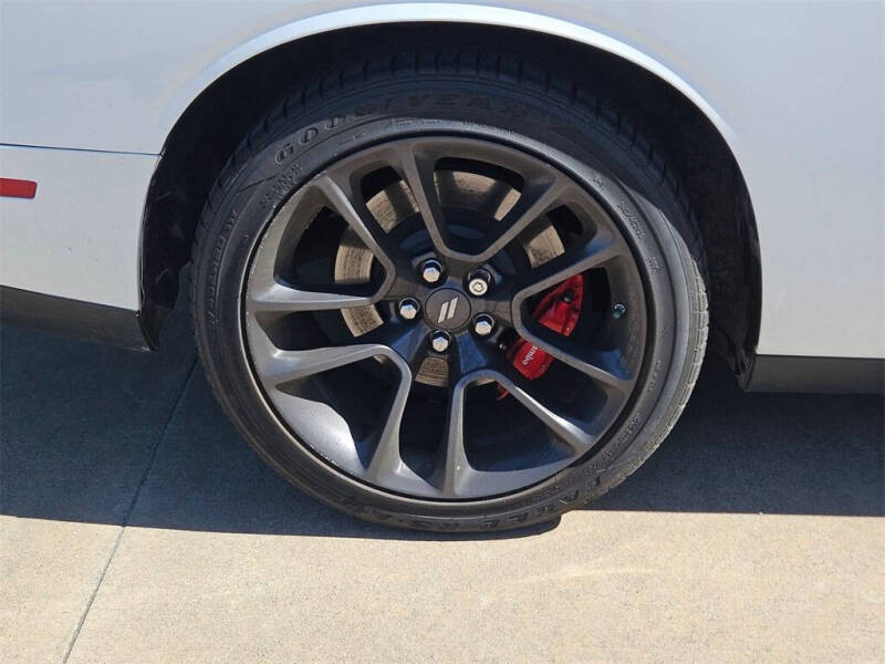 2022 Dodge Challenger