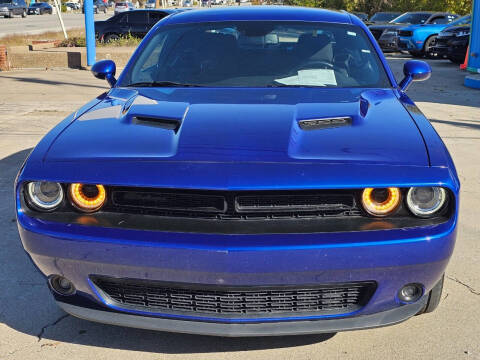 2022 Dodge Challenger SXT