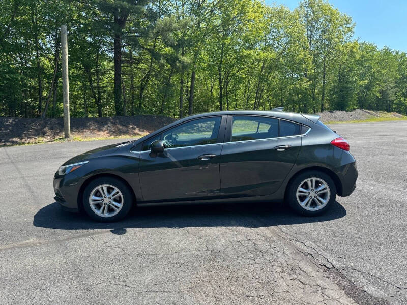 2017 Chevrolet Cruze LT Auto