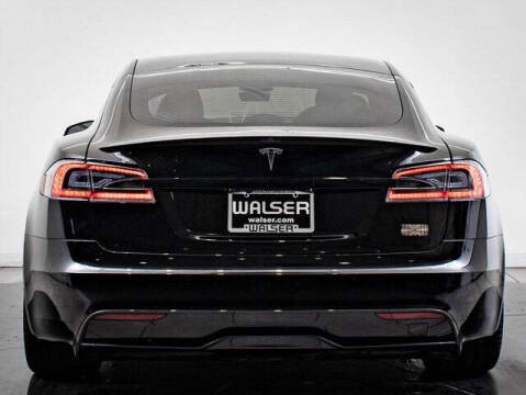 2021 Tesla Model S Plaid
