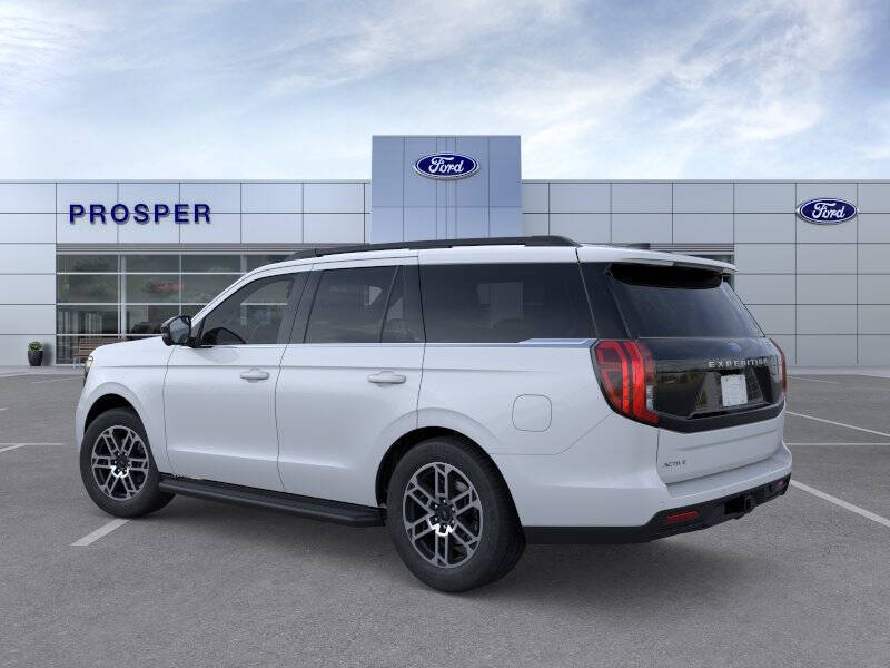 2026 Ford Expedition Active