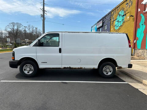 2005 Chevrolet Express for sale at AUTOS DIRECT OF FREDERICKSBURG in Fredericksburg VA