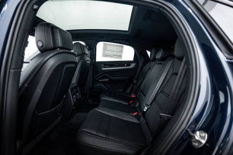2025 Porsche Cayenne Coupe