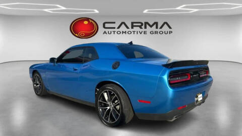 2015 Dodge Challenger R/T Shaker