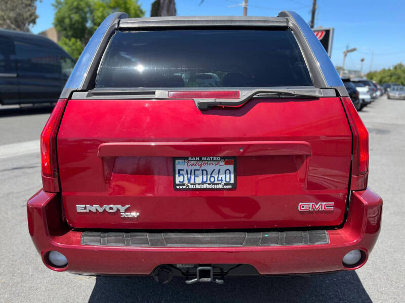 2004 GMC Envoy XUV