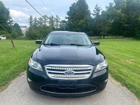 2011 Ford Taurus SHO