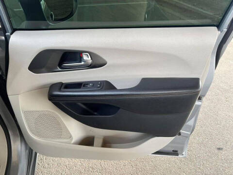 2020 Chrysler Pacifica Touring