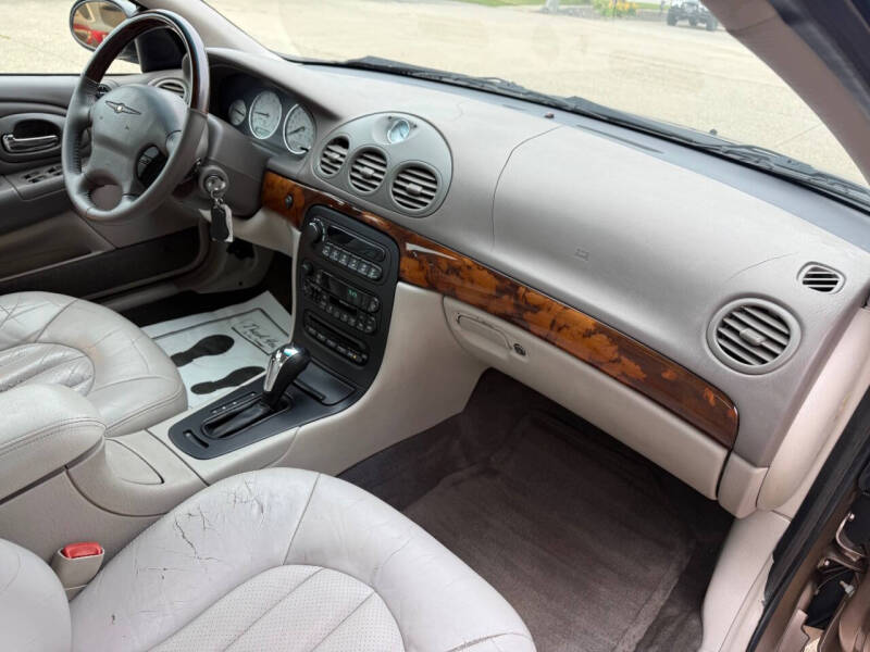 2001 Chrysler 300M