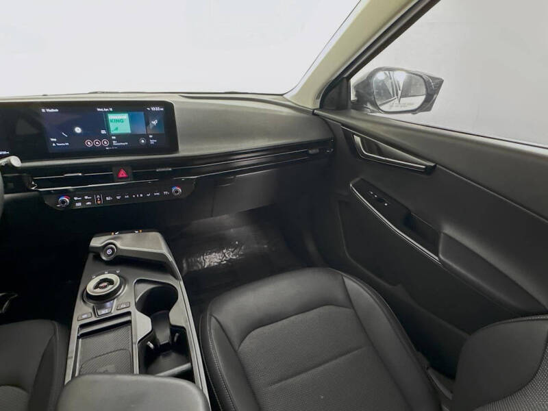 2025 Kia EV6 Light Long Range