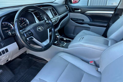 2017 Toyota Highlander XLE